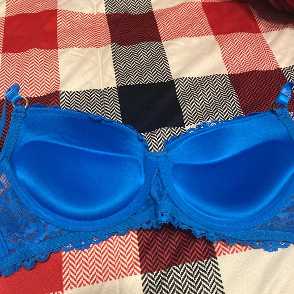 Blue push up bra - Picture 2 of 3